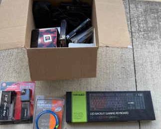 KKS048 Assortment Of Computer Parts And Keyboard