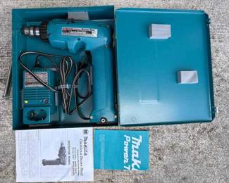 KKS023 Makita Cordless Driver Drill