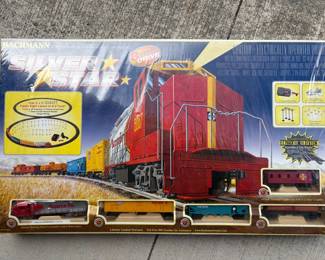 KKS061 Bachmann HO Scale Silver Star Electric Train Set Brand New in Sealed Box