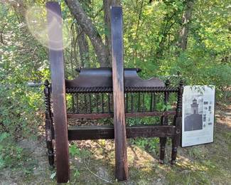 Antique spool bed