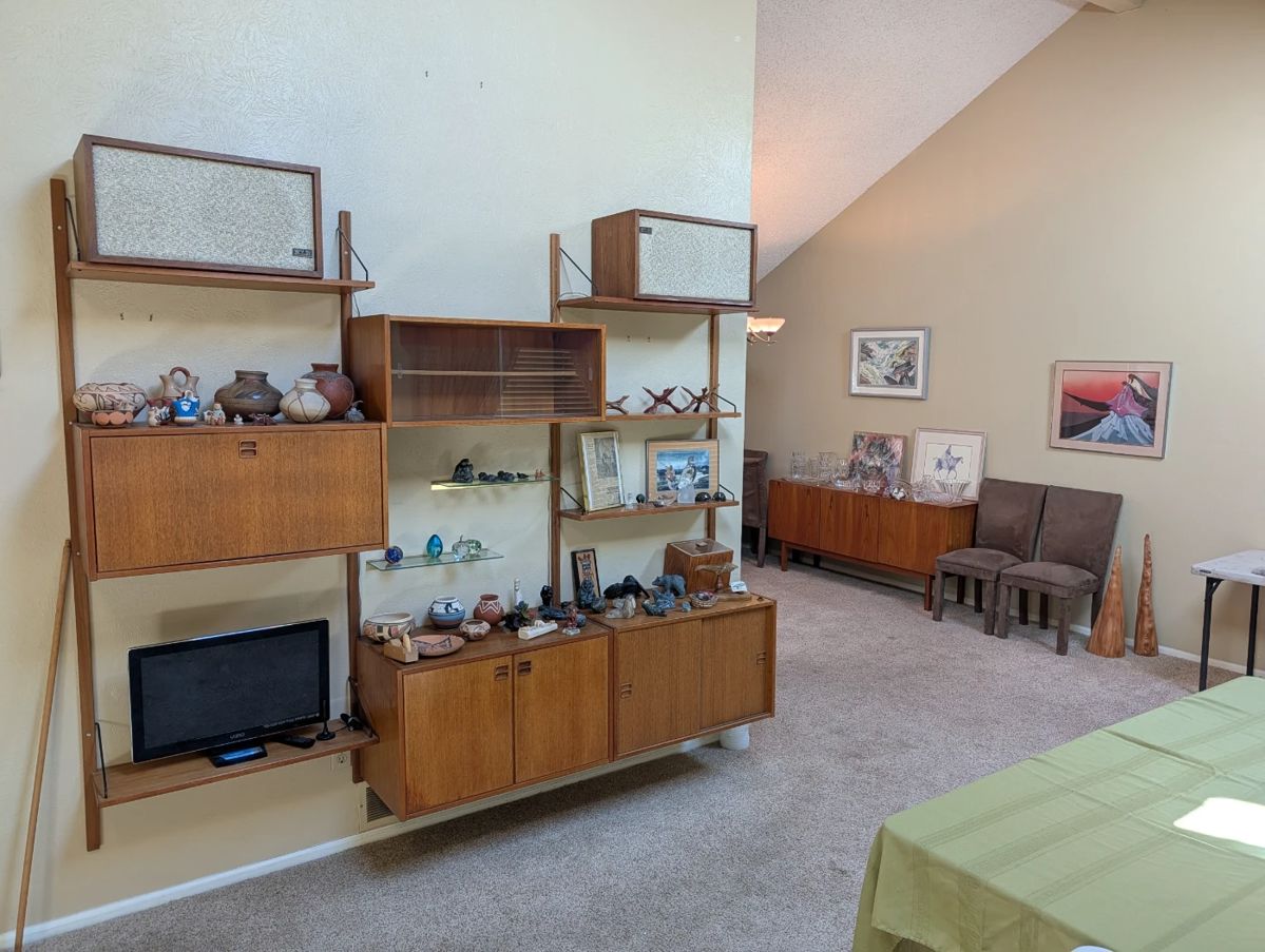 Wall Unit NOT FOR SALE SORRY