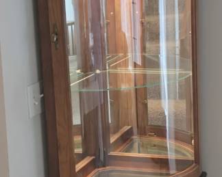 BEAUTIFUL LIGHTED CORNER CURIO CABINET