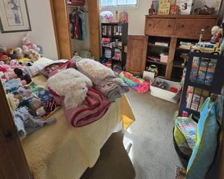 VINTAGE TOYS, BOOKS, CLOTHES & BEDROOM ITEMS