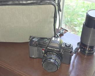 VINTAGE PENTAX CAMERA