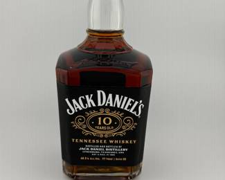 The Jack Daniel’s 10-Year Limited Release, Batch 3, continues the distillery’s celebrated return to age-stated Tennessee whiskey. Bottled after a full decade of maturation, this small-batch release offers collectors both rarity and a direct connection to Jack Daniel’s historic craftsmanship. With extremely limited availability and strong demand, Batch 3 stands as a prized addition to any serious whiskey collection and a highlight at auction.