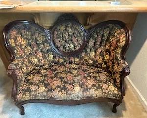 Love seat