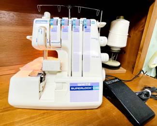 White Superlock 634DE serger sewing machine
Instruction manuals not included but is available for digital download