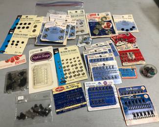 A selection of vintage snaps and closures 