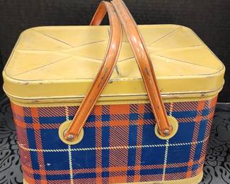 Plaid Tin Picnic Basket