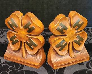 4 H Bookends