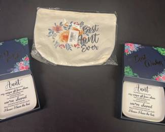 Aunt Trinket Trays Zipper Pouch