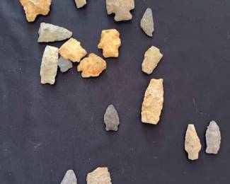 Rock Arrow Heads 