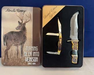 Uncle Henry Turning Deer Into Venison Limited Edition Set