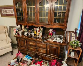 China cabinet