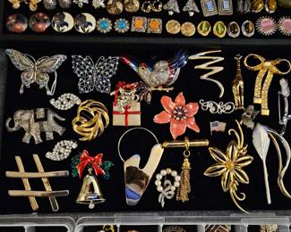Broaches