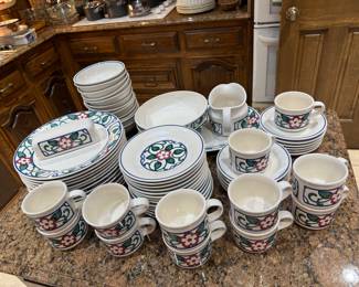 Pflatzgraff Dishes