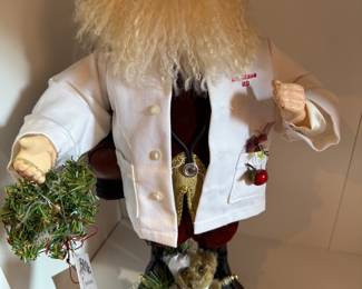 Dr Clause