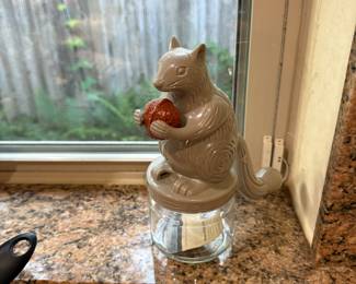 Nut Grinder