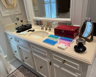 Bath Items, Jewelry Box, Mirror, etc.