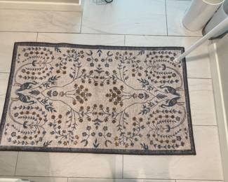 Rug