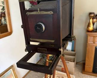 Vintage Eastman Kodak No. 2-D 8x10 View Field Camera Graflex 4x5 Back w/ Tripod Original Case