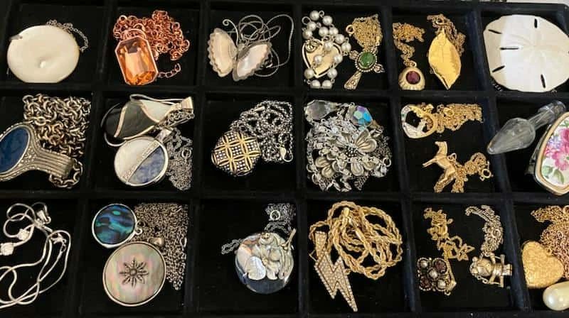 Huge assortment of costume jewelry necklaces
