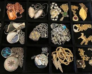 Huge assortment of costume jewelry necklaces