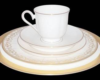 Gold Trimmed Dinnerware