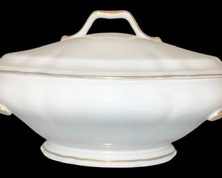 Schonwald Gold Trimmed Server