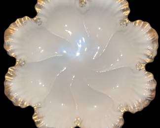 White Gilded Bowl wRuffled Edge