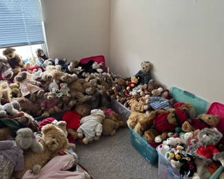 Boyds and other bears 