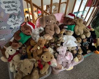 Boyds and other bears 