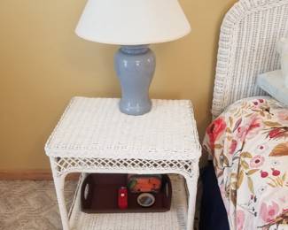 Wicker end table; table lamp