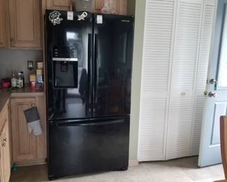Samsung refrigerator mfg. May 2011
