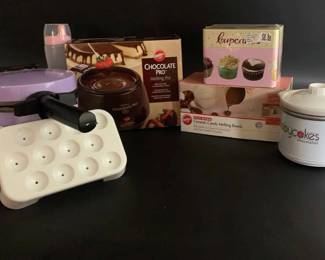 Wilton Chocolate Pro Melting Pot, Babycakes, And More
