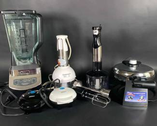 Ninja And Cuisinart Small Appliances