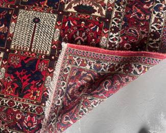 Baktiari rug