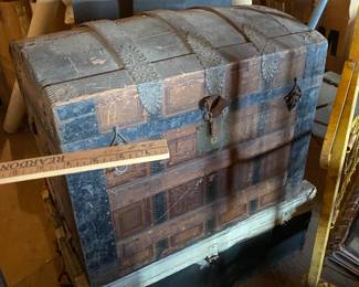 Assorted trunks