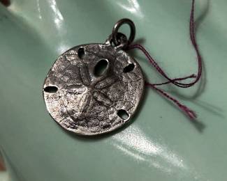 James Avery sand dollar charm