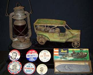 Vintage Political Pins     PT 212 Model