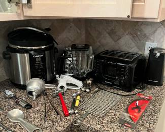 Insta pot, Oster blender and Cuisinart toaster
