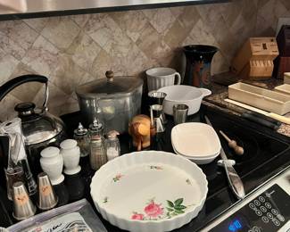 more kitchen items