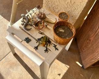 outdoor trinkets