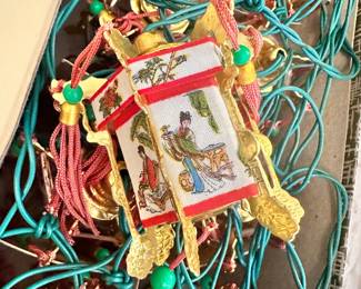 Vintage string of Chinese lantern hanging lights in original box