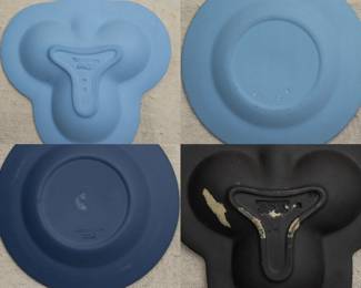 Another view of the vintage Wedgwood jasperware trinket dishes