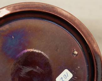 Closeup of the rare late 19th century Wedgwood Vigornian ware (treacleware) Rockingham lidded tobacco jar with acid etched floral decoration