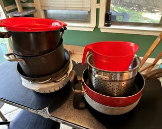 Colluders and Pans 