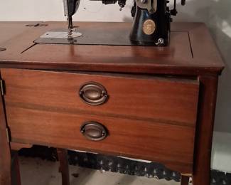 1930s Mercury Sewing Machine in Cabinet