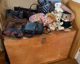 Trunk, Purses, Stuffed Animals