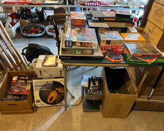 Bread Machine, Krops Espresso Machine, Soda Stream, Games